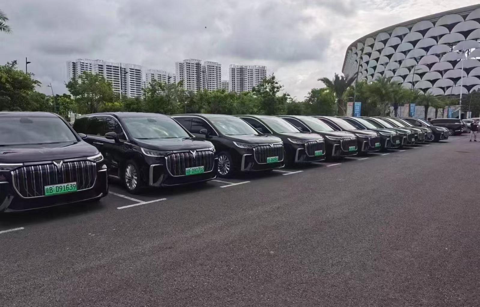 海南万宁商务 MPV 车队